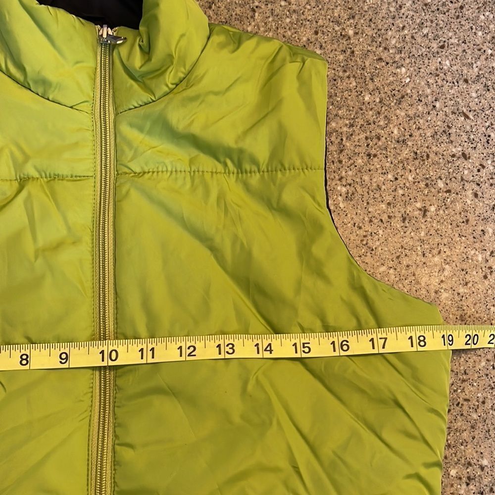 MADE FOR LIFE Puffer Vest - Picture 8 of 9
